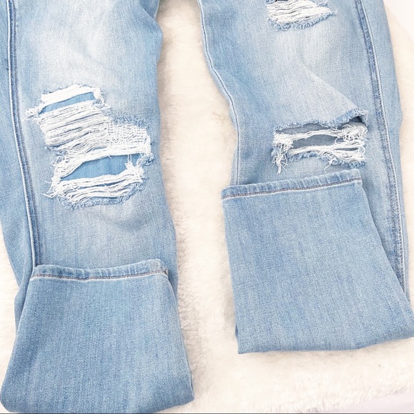 AE Tomgirl Distressed Skinny Overalls - Picture 6 of 9